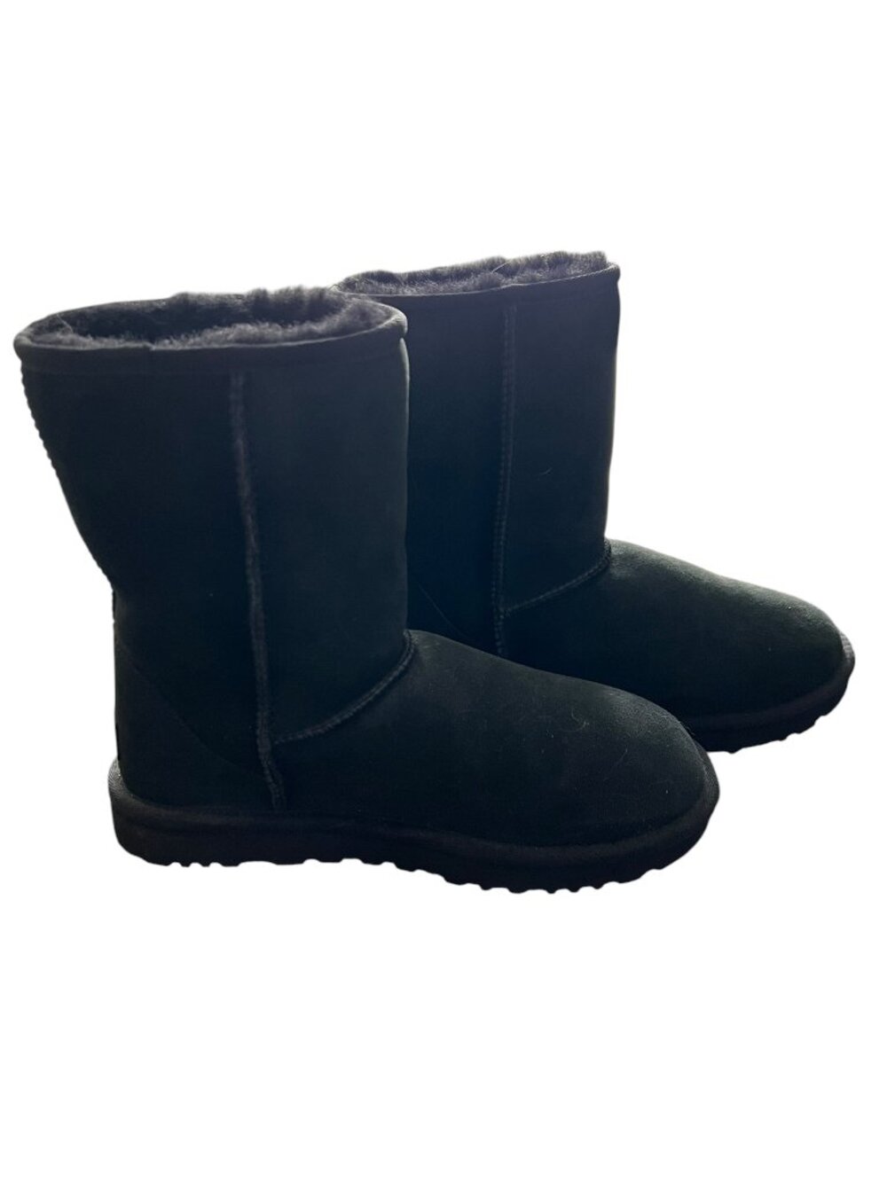 NWT UGG Classic Short Black Winter Suede Boots Size